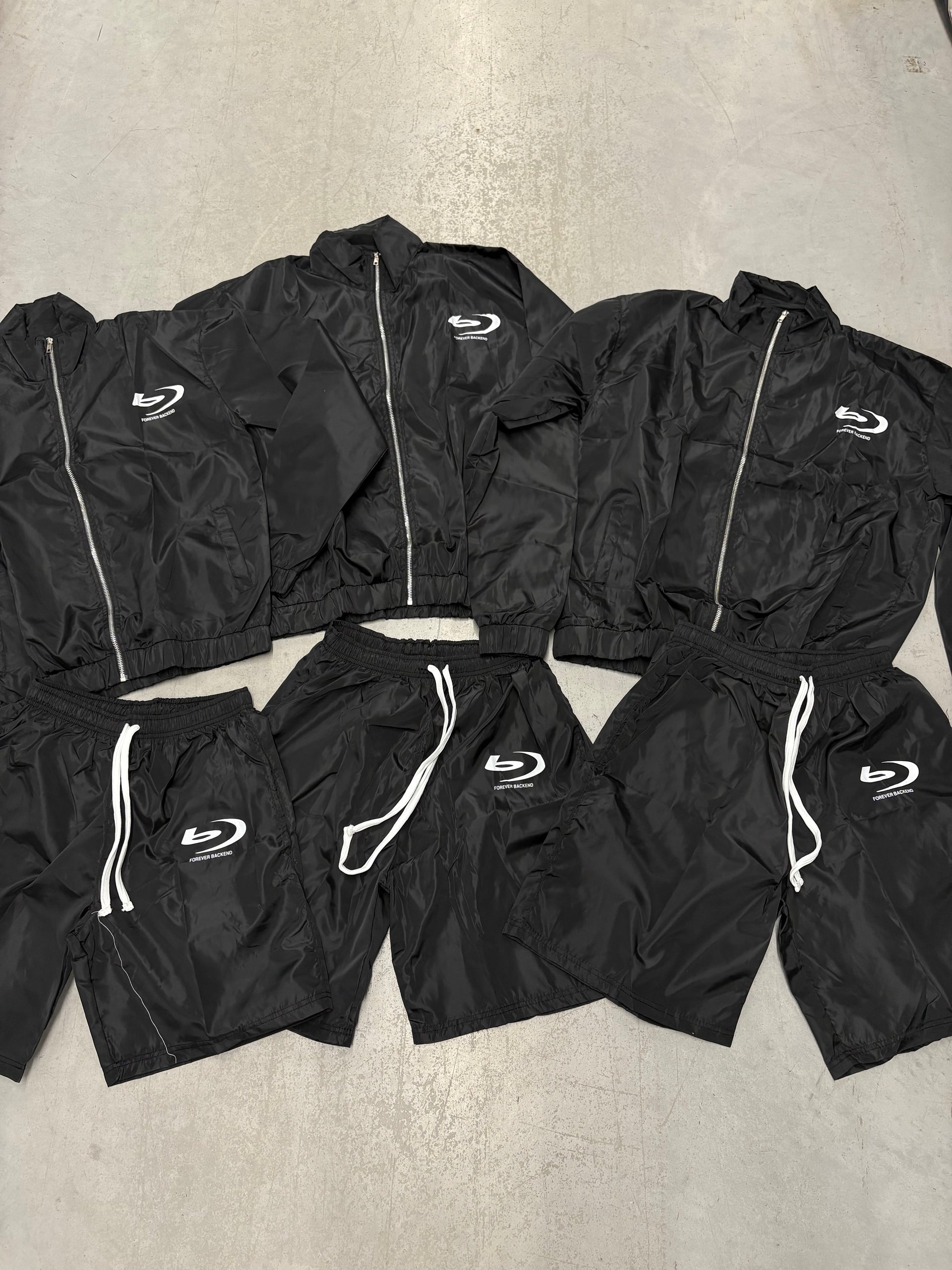 Foreva backend untamed nylon set